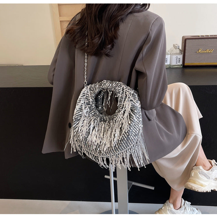 Women's Medium Tassel Solid Color Elegant Classic Style Sequins Pillow Shape Zipper Crossbody Bag