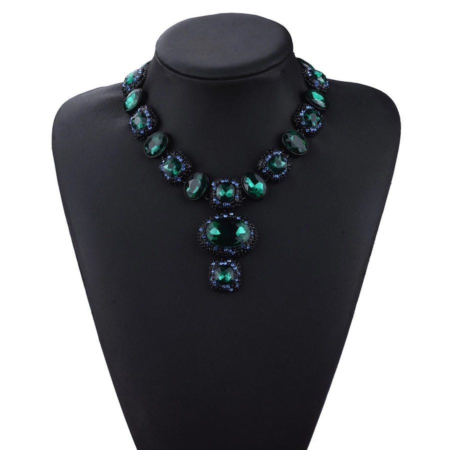 luxurious geometric alloy inlay artificial crystal women's necklace