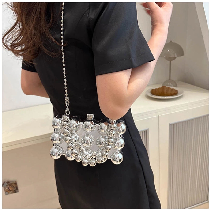 Women's Medium Arylic Solid Color Elegant Lock clasp Evening Bag